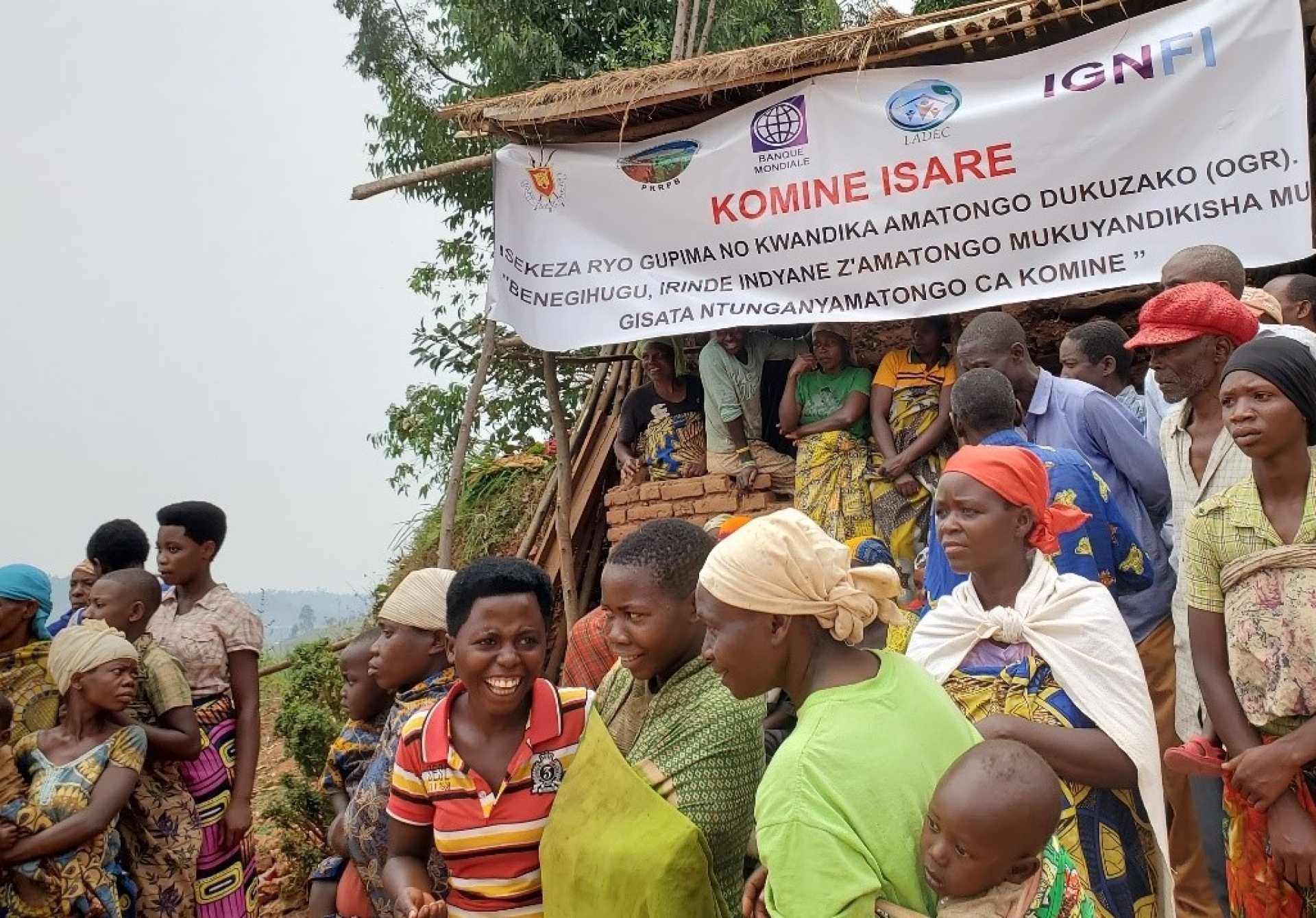OFFICIAL OPENING OF LAND SERVICES AND LAUNCH OF GROUPED OPERATIONS RECOGNITION IN ISARE AND BUHINYUZA COMMUNES